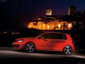 Volkswagen-Golf_GTI_2010_1600x1200_wallpaper_10.jpg
