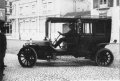 Um táxi de 1905.jpg