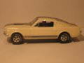 Ford Mustang - 04.jpg