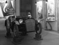 Lloyd 350 de 1938 motor villiers em exposição no Teatro da Trindade.jpg