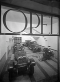 2021-01-23 22_10_01-Stand da Opel. Portugal _ Stand de automóveis da Opel. Fotóg… _ Flickr.png