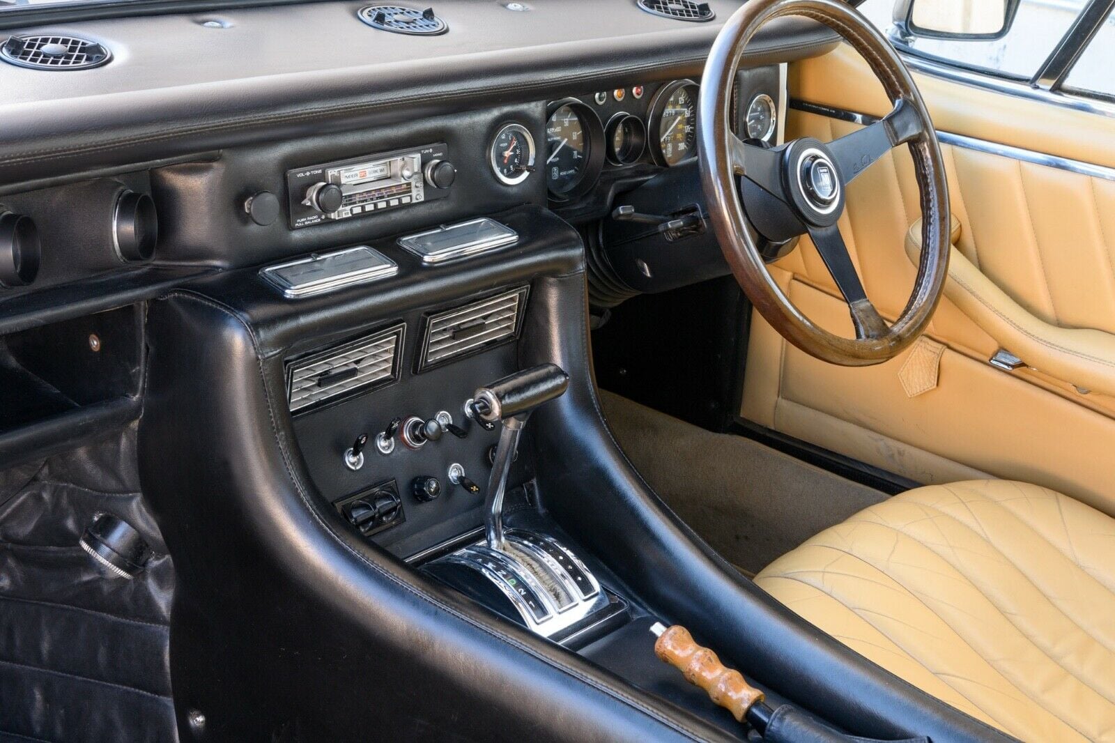 Iso Rivolta Lele (1).jpg