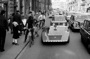 1970 Lancia Stratos Zero in giro per Milano.jpg