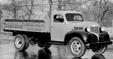 1939 Dodge.jpg