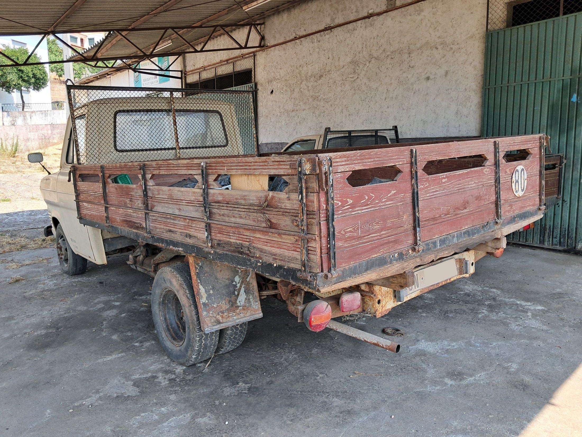 Ford Transit Chassis Cab Mark I (10).jpg