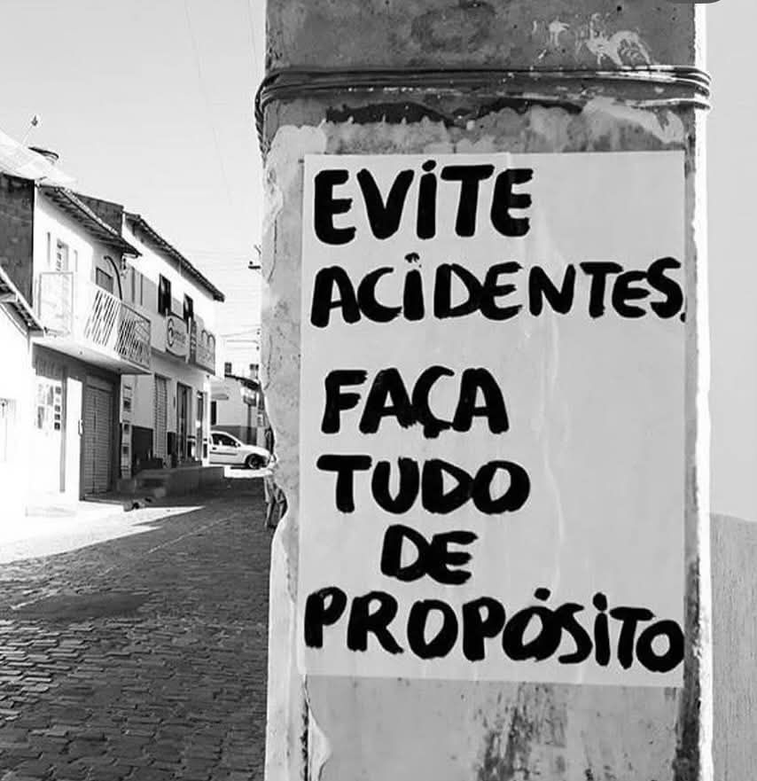 ERROS_AUTO_2511.jpg