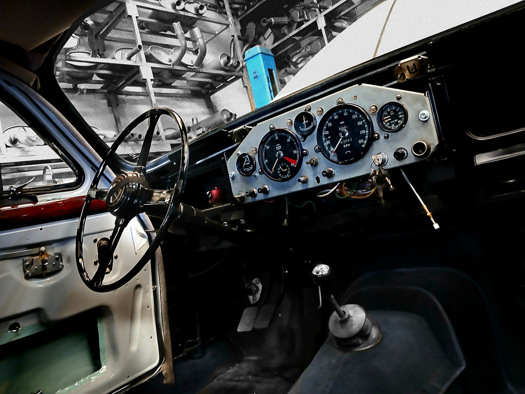 JAG_MKII_EA2507-10.jpg