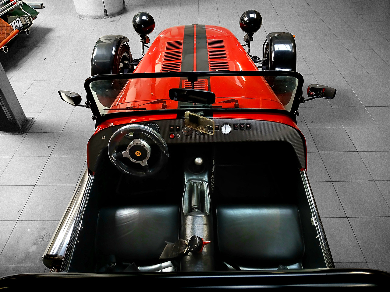 CATERHAM_AS2506B_8B.jpg