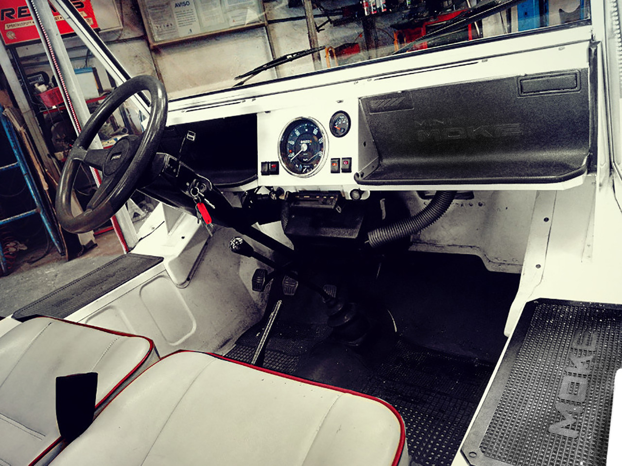 MOKE_EA2506_4B.jpg