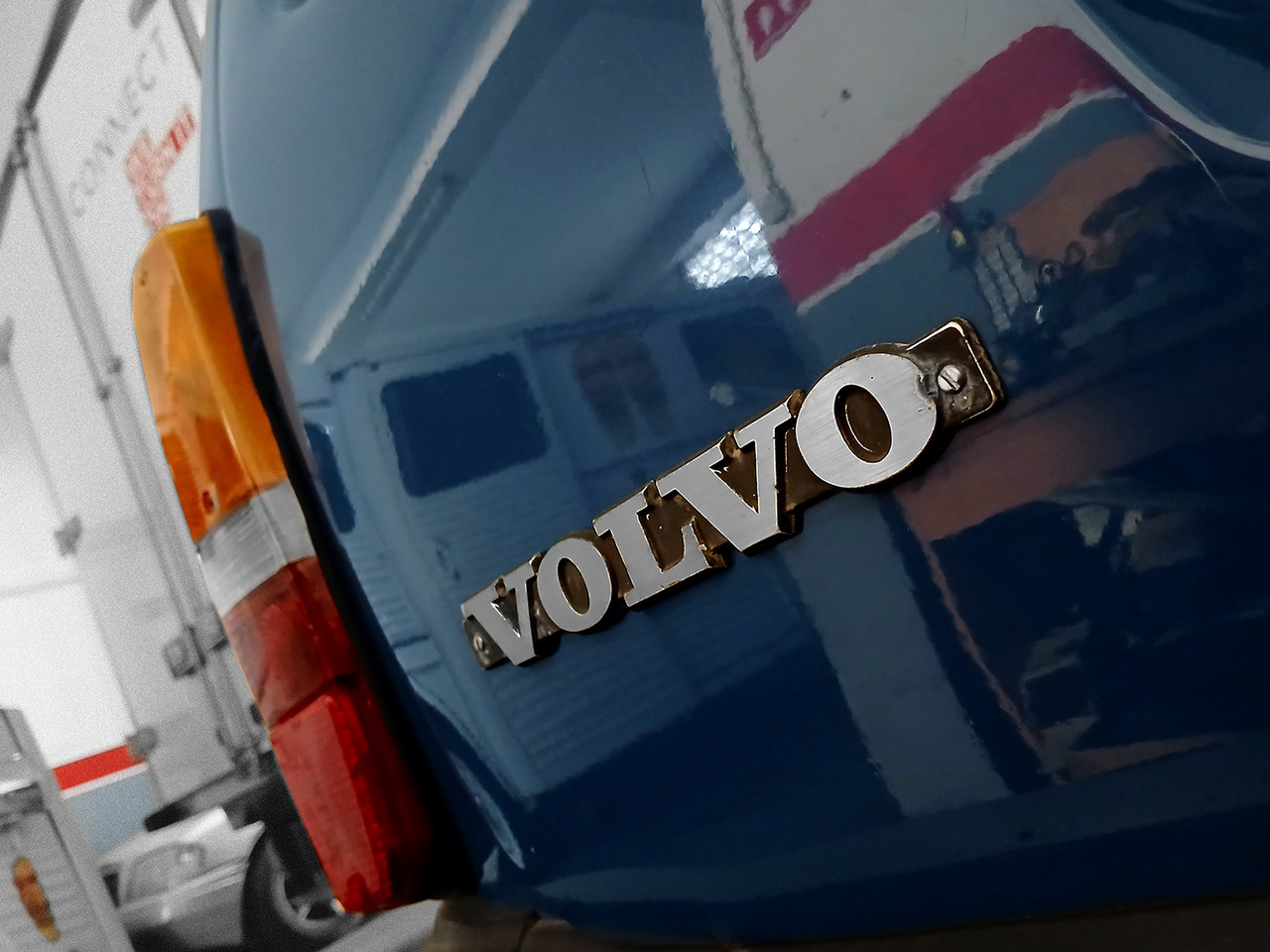 VOLVO_245_HE2501_Bd3.jpg