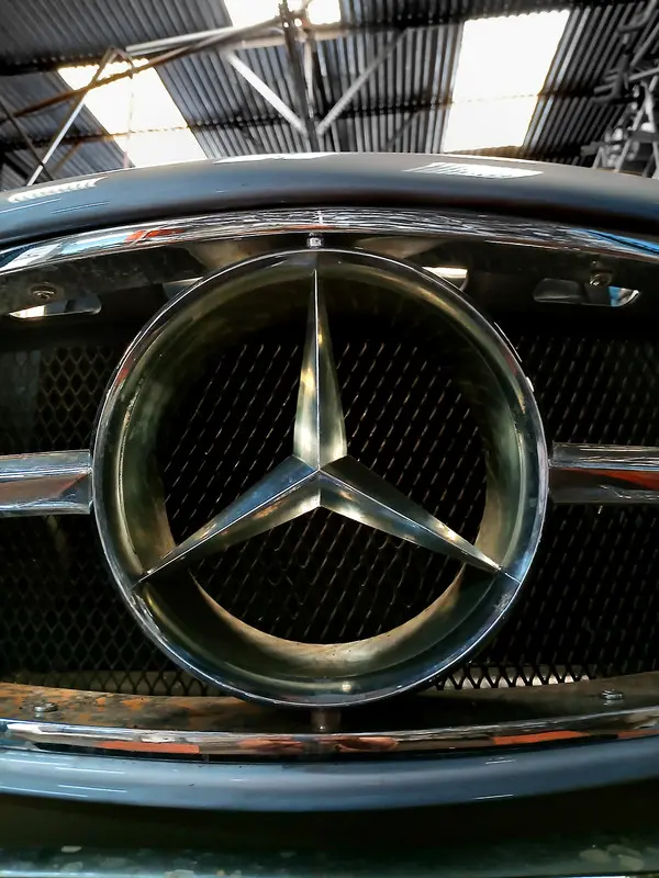 MERC-190SL-EA2505-Bd9.webp