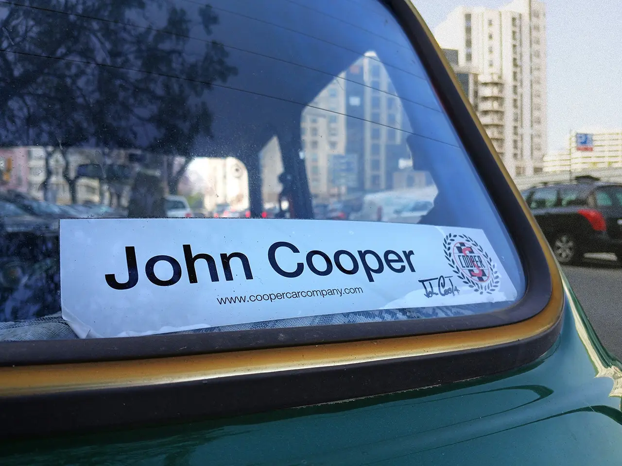 MINI-COOPER-LX2506A-Bd1.webp