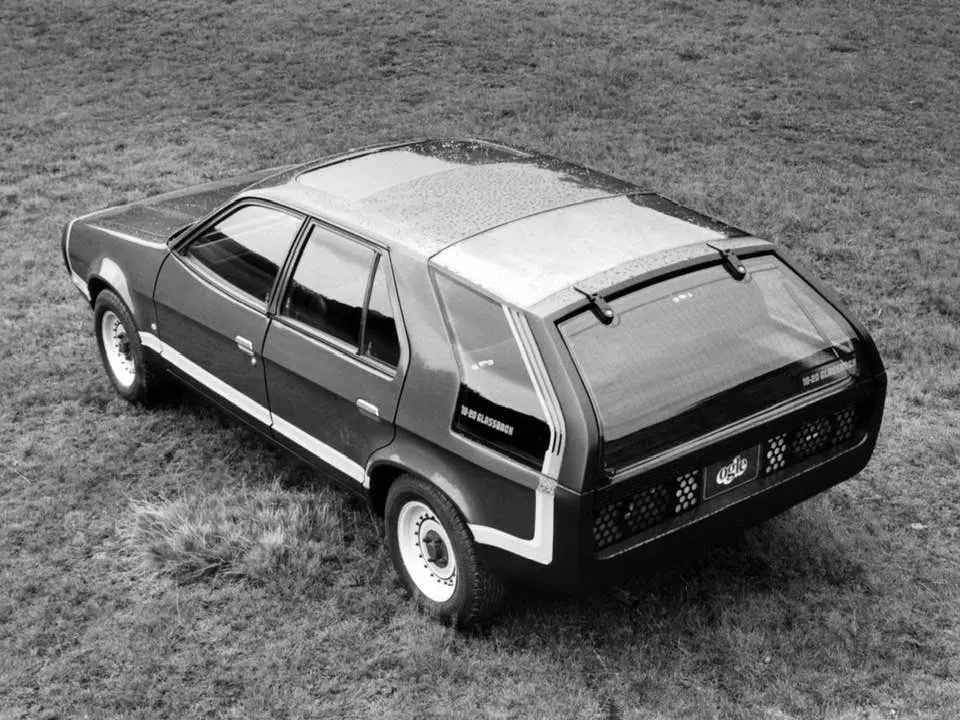 1978 Austin Triplex concept by Ogle.webp