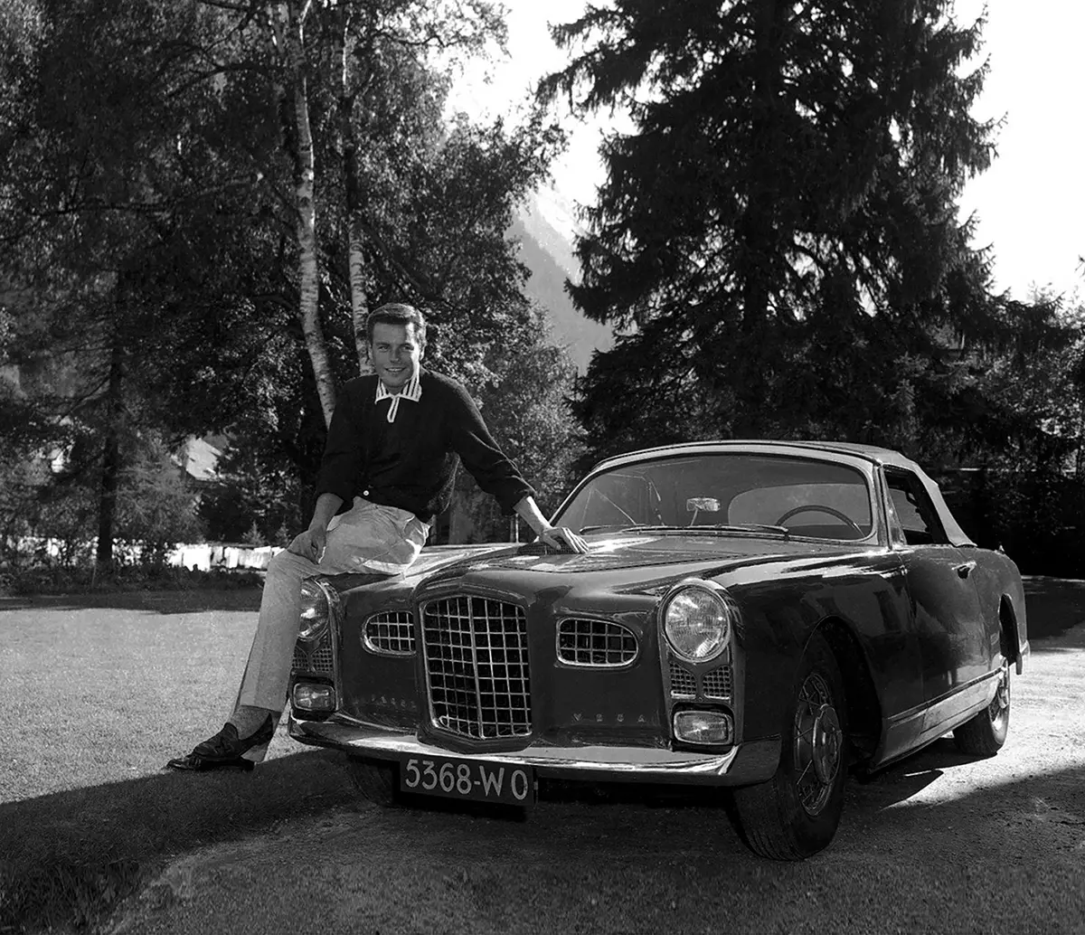 Facel Vega FV1 Cabriolet.webp