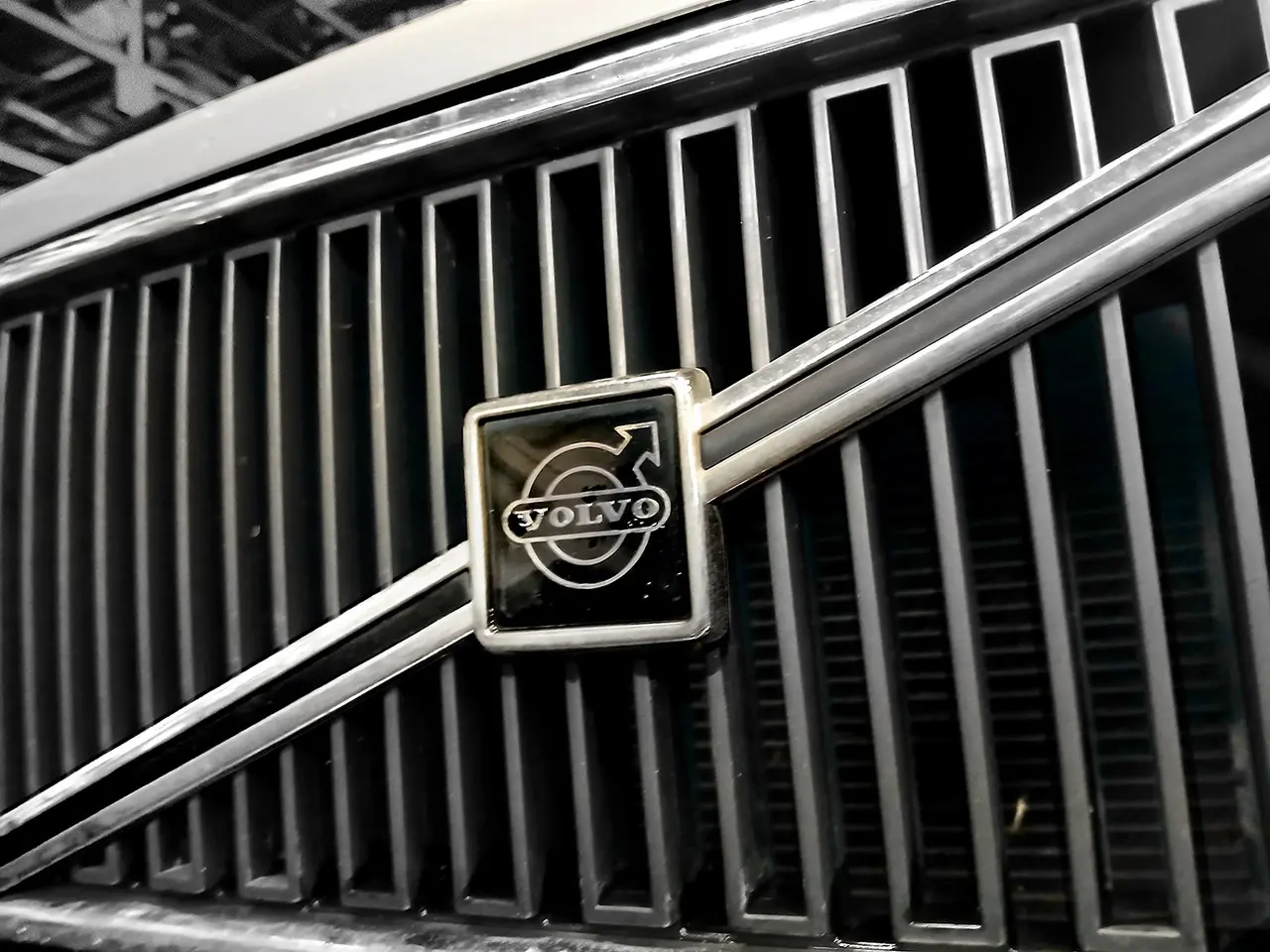 VOLVO-740-EA2501-Bd1.webp