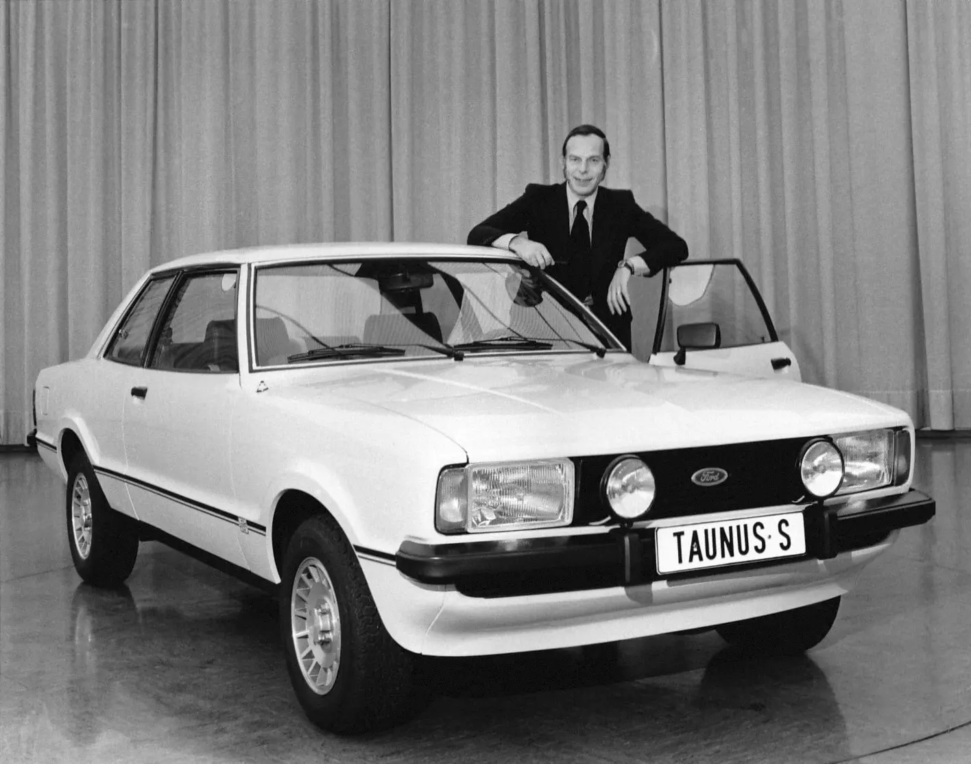 Ford Taunus S 2-door.webp