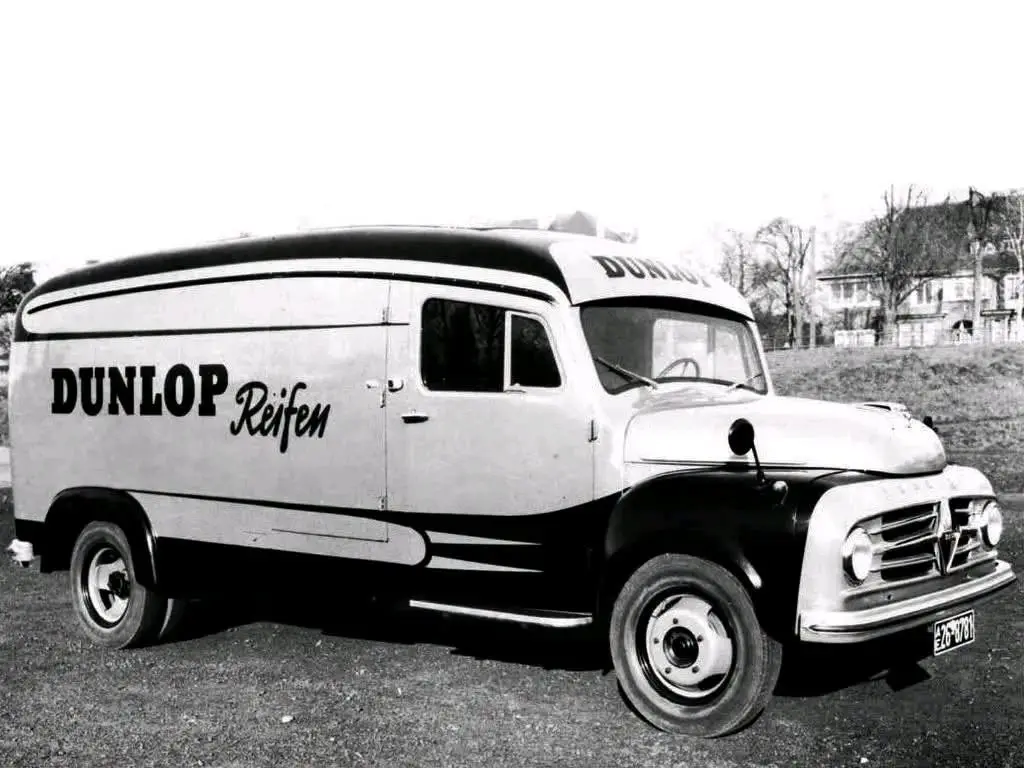 HANOMAG_DUNLOP_2607.webp