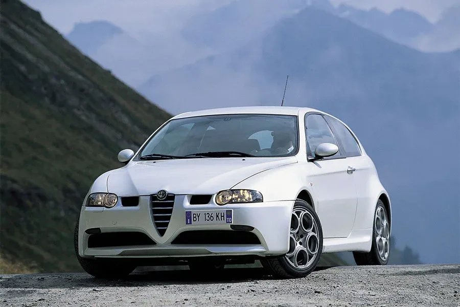 Alfa Romeo 147 3.2 V6 GTA