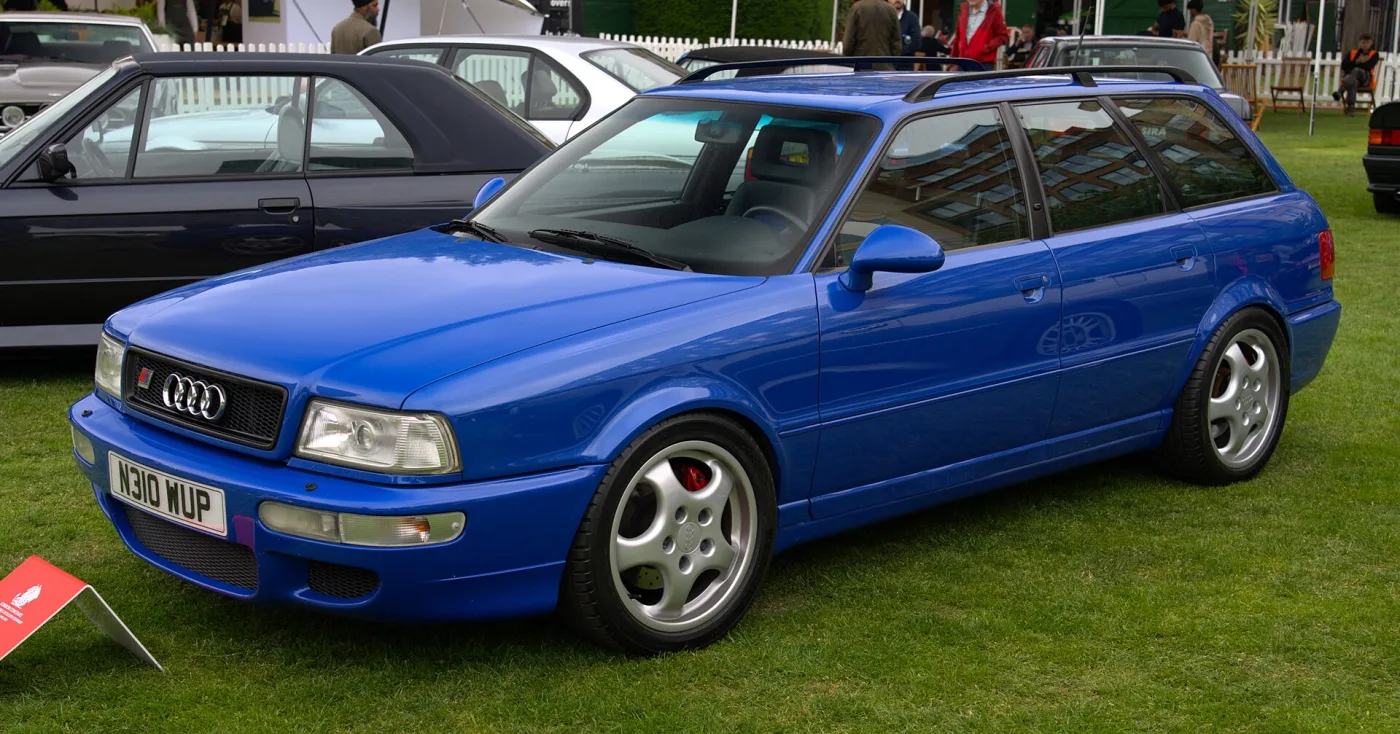 RS2 Avant